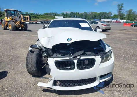 2011 BMW M3 из США, поврежденный, VIN WBSDX9C53BE783824